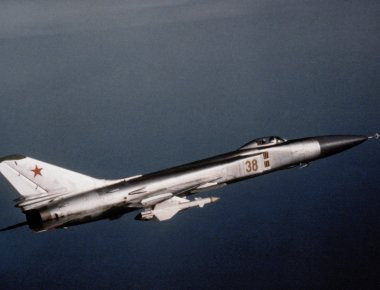 Πώς το Su-15 έλαβε το παρατσούκλι «Boeing Killer»; (βίντεο)